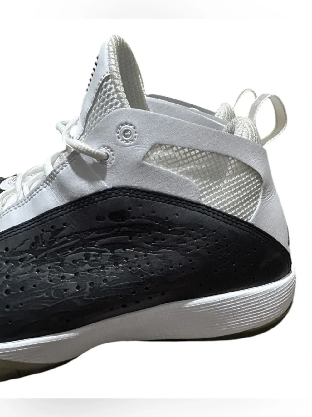 Air Jordan 2011 White Black Sneakers Mens 436771-101 Sz 12
